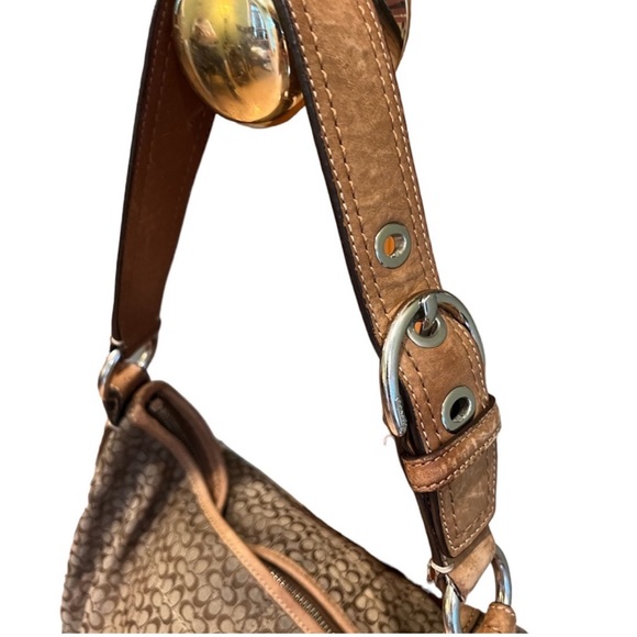 Coach 100% Authentic CC logo shoulder bag. Hobo - Picture 7 of 16